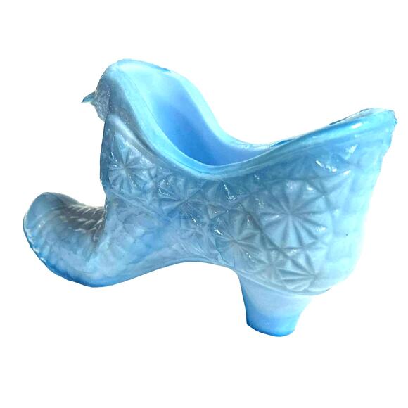 Boyd Crystal Art Glass Daisy Button Cat Slipper Shoe 1998 Alpine Blue - B013 - Picture 5 of 12